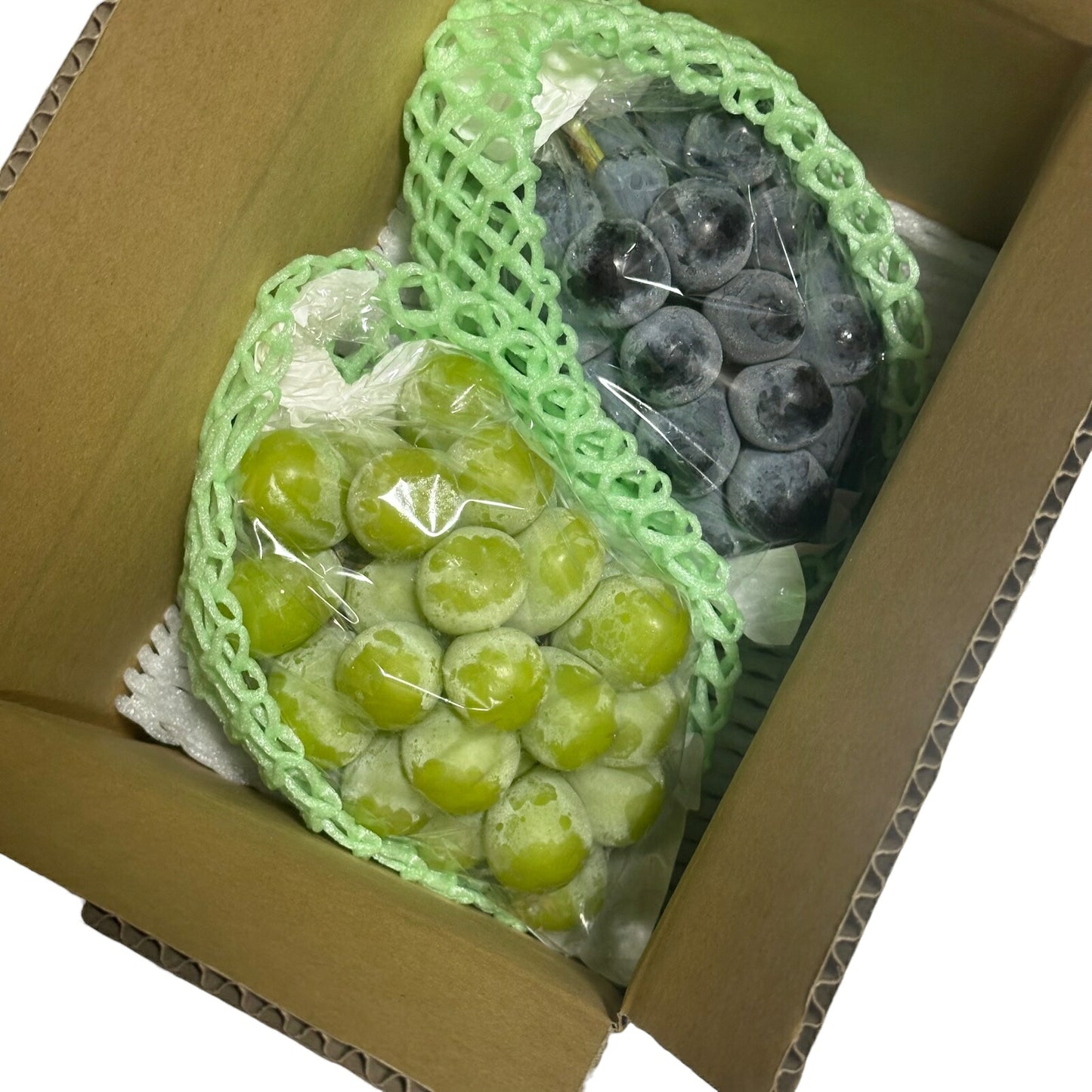 信州産シャインナガノパープル食べ比べセット秀品1キロ2房